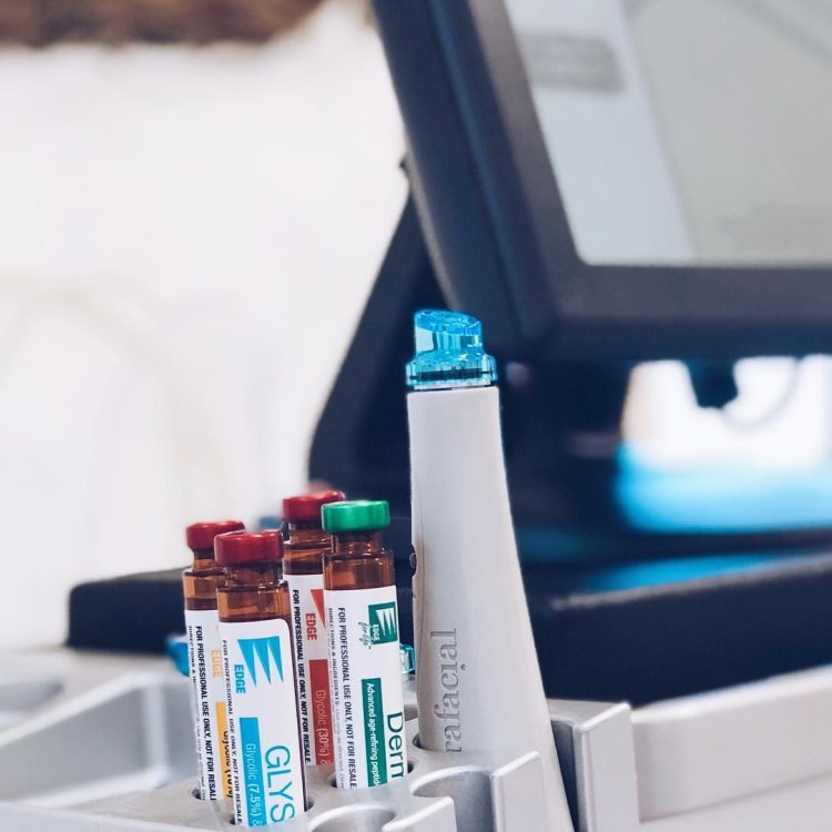 hydrafacial-202205933